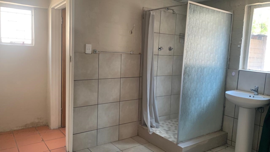 To Let 1 Bedroom Property for Rent in Park West Free State